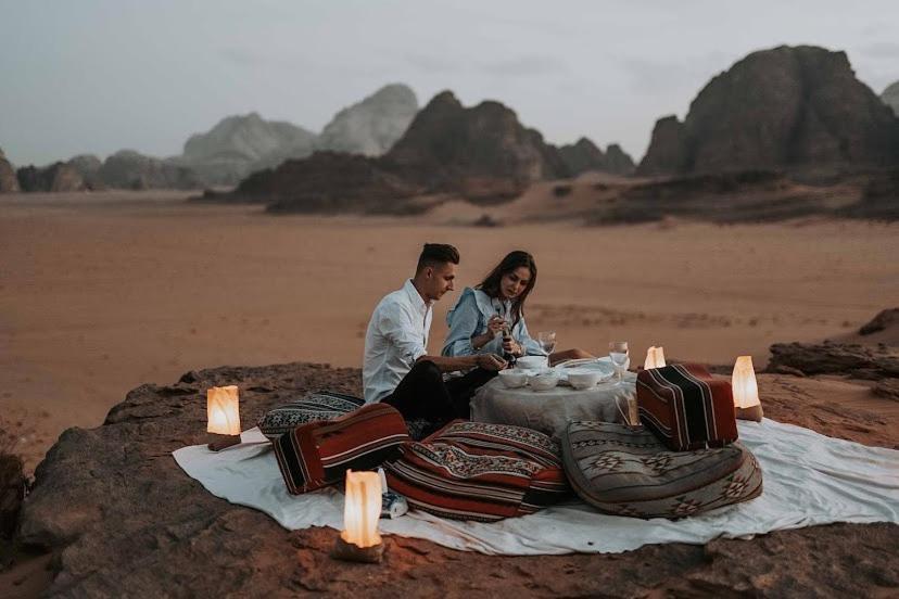 Wadi Rum Candles Camp Exteriör bild