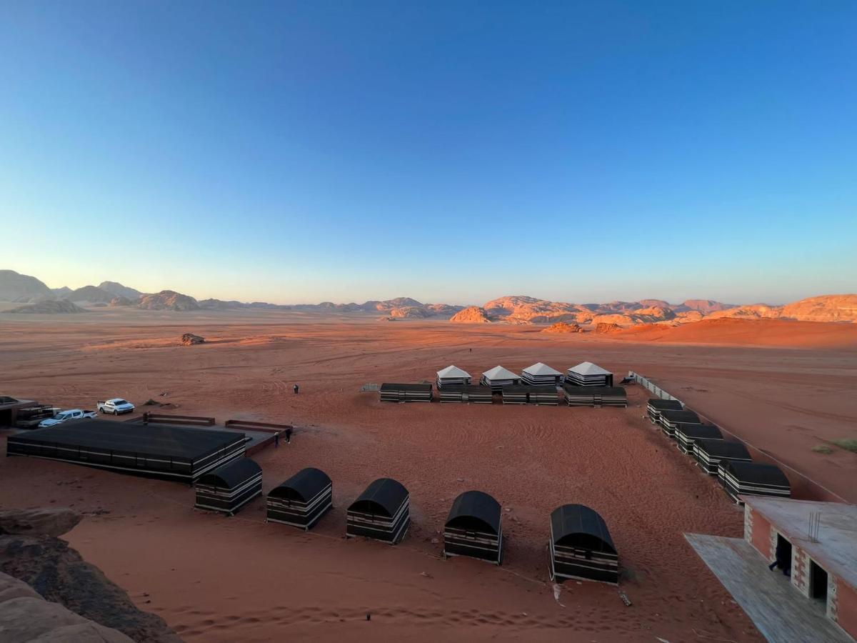 Wadi Rum Candles Camp Exteriör bild