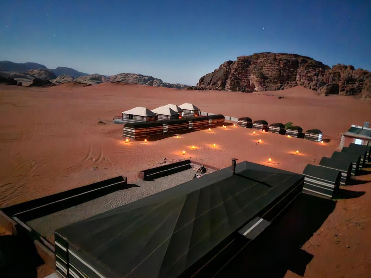 Wadi Rum Candles Camp Exteriör bild