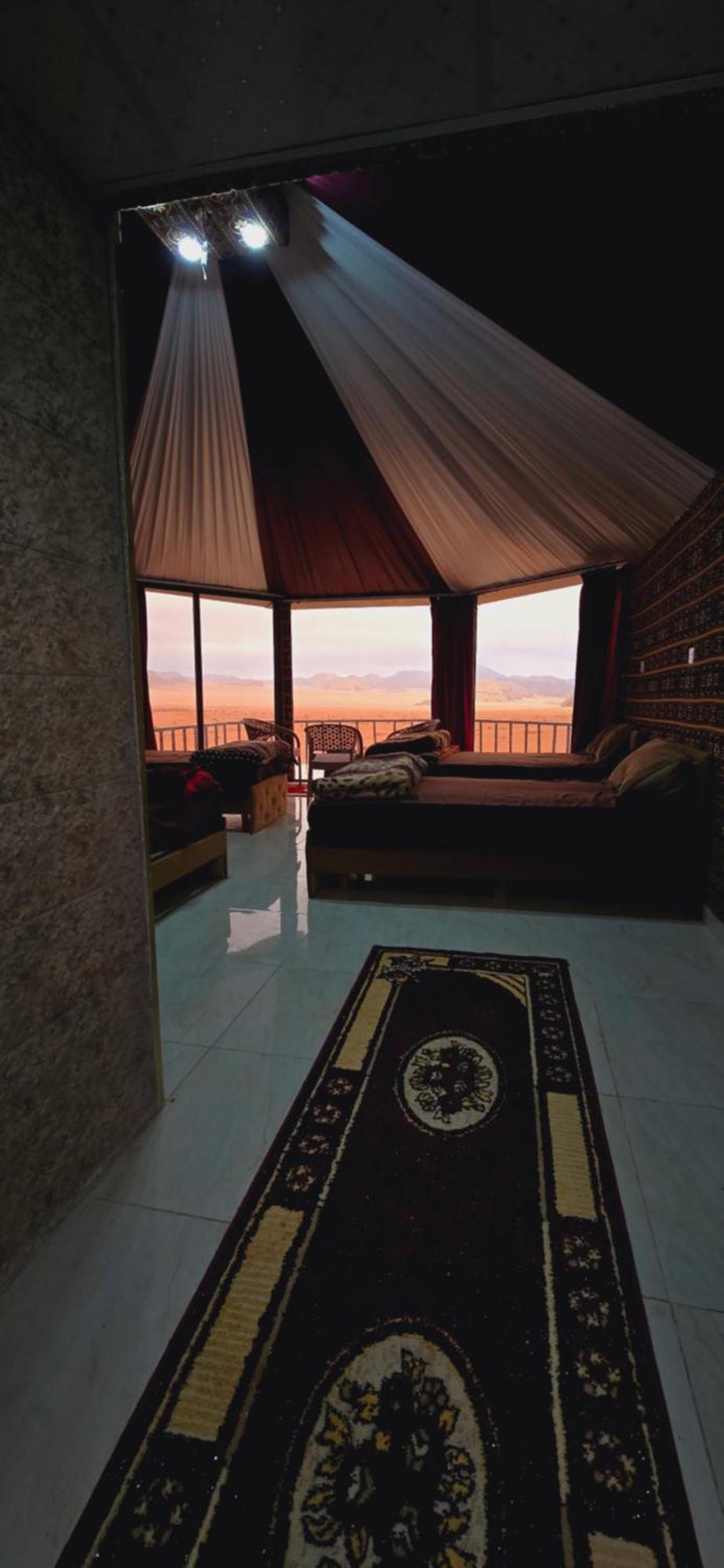 Wadi Rum Candles Camp Exteriör bild
